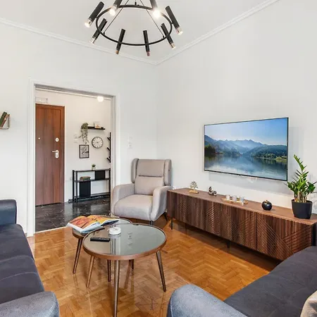 Apartment Two-bedroom In Pagrati *